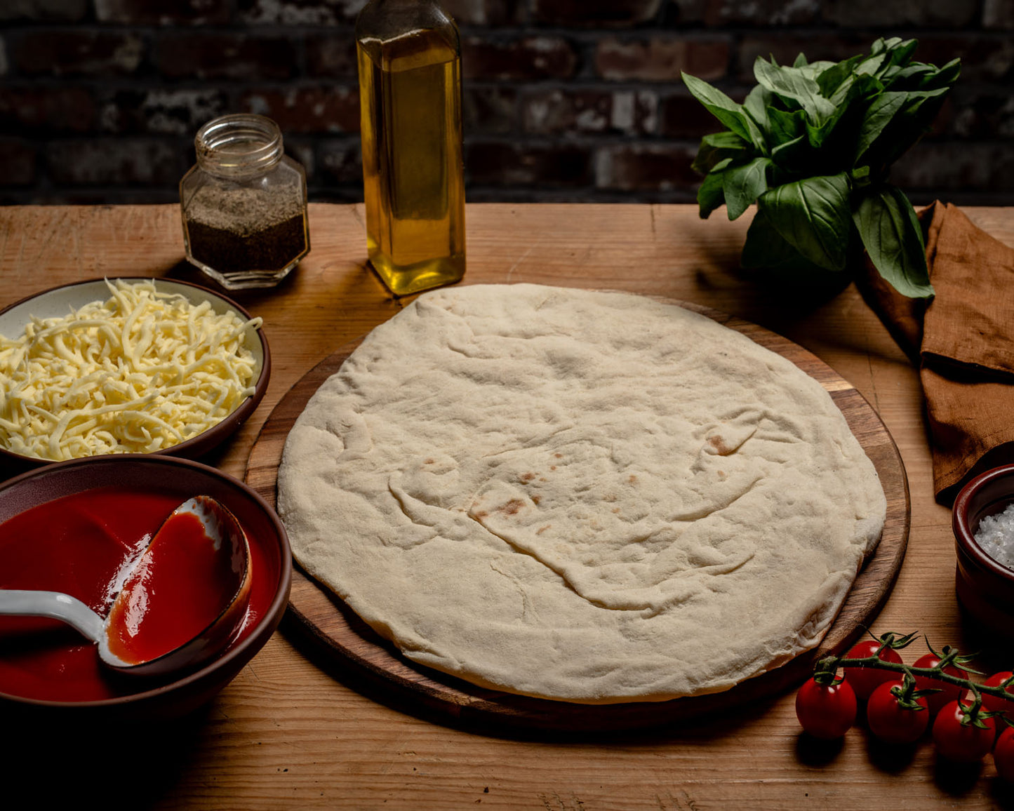 12" Hand-Stretched Romana Pizza Bases Sample Box