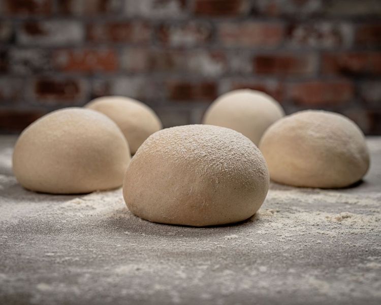 Street Food Pizza Dough Balls x 30